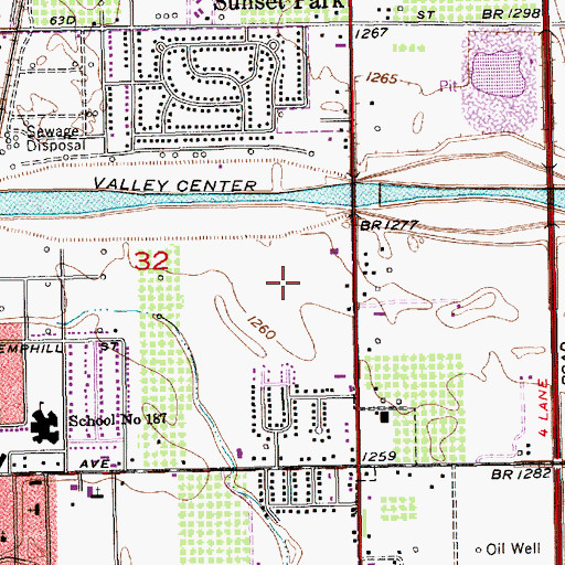 Topographic Map of Park Avenue Estates Mobile Home Park, KS