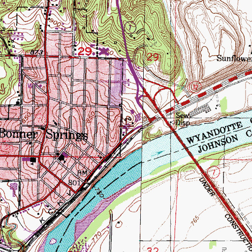 Topographic Map of Kaw Drive Shops, KS
