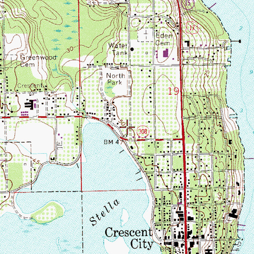 Topographic Map of Crescent City Community Resource Center, FL