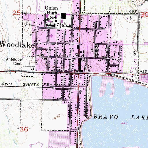 Topographic Map of Woodlake, CA
