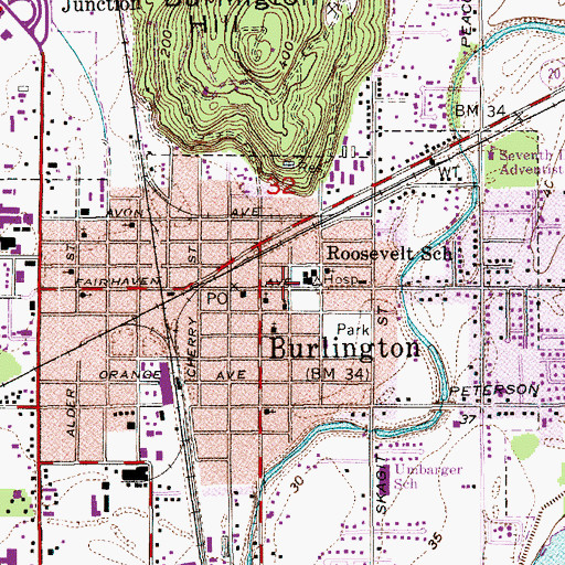 Topographic Map of Burlington - Edison School District 100 Office, WA