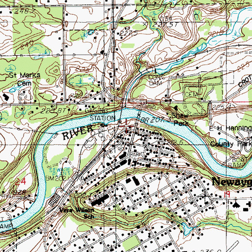 Topographic Map of Newaygo County Historical Museum, MI