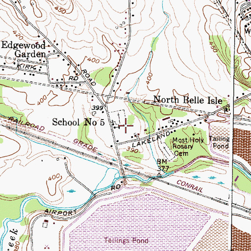 Topographic Map of Belle Isle Cemetery, NY