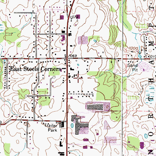 Topographic Map of Oak Leaf Mobile Home Park, OH