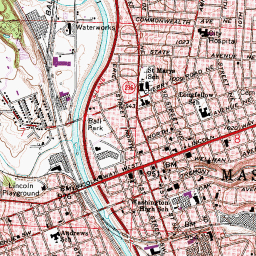 Topographic Map of Smith Ambulance of Stark - Summit, OH
