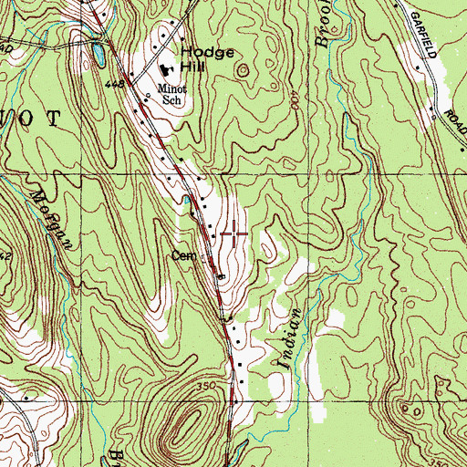 Topographic Map of Minot Fire Department Central Station, ME