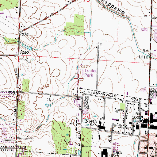 Topographic Map of Auburn Estates, OH