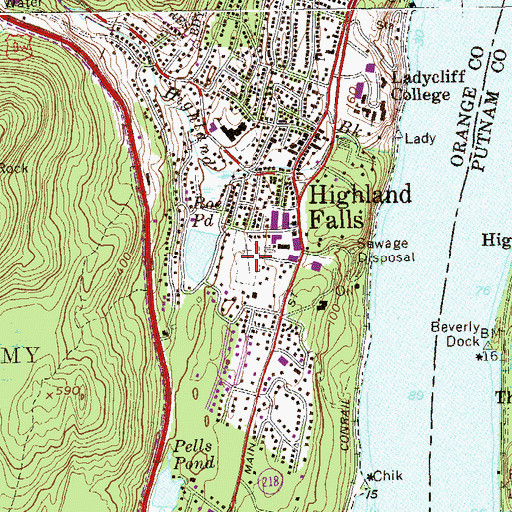 Topographic Map of Peacedale Cemetery, NY