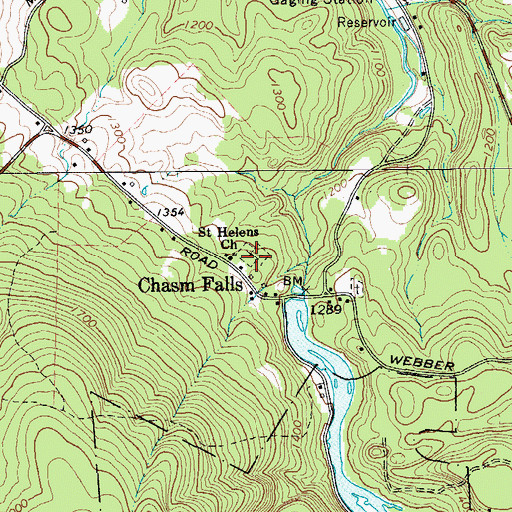 Topographic Map of Saint Helen's Cemetery, NY