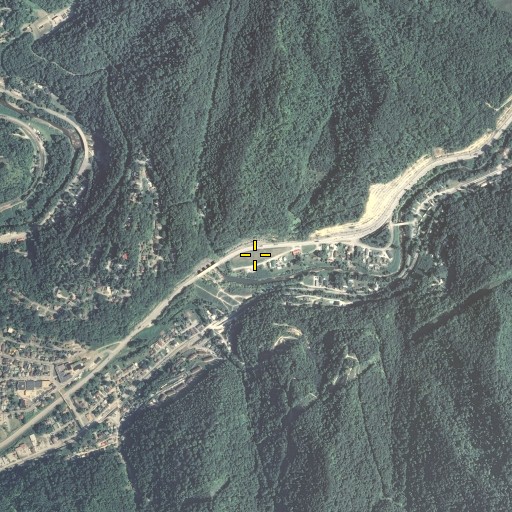 Aerial/Satellite Image of Howard Cliff, KY