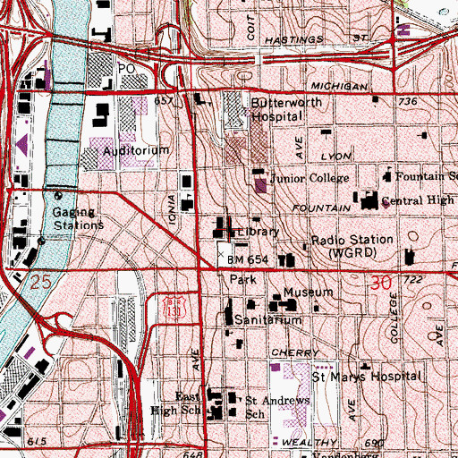 Topographic Map of Grand Rapids Public Library, MI