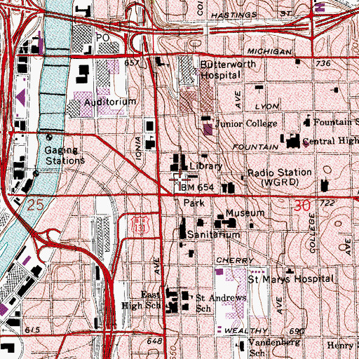 Topographic Map of Veterans Memorial Park, MI