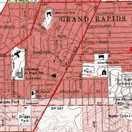 Topographic Map of Grand Rapids Fire Department Plainfield Avenue Station, MI