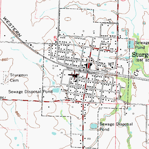 Topographic Map of Sturgeon Middle School, MO
