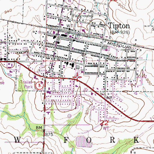 Topographic Map of Tipton High School, MO