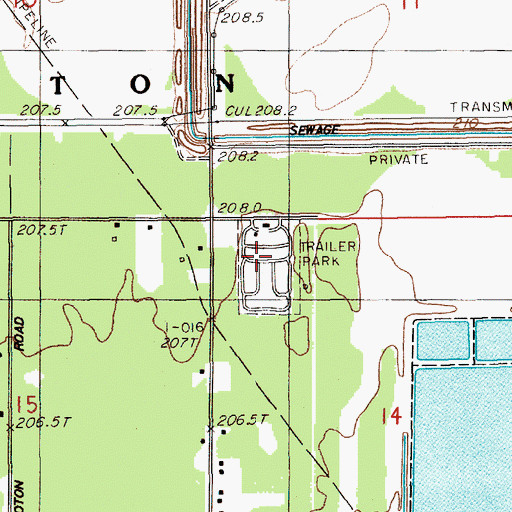 Topographic Map of Maple Island Estates Mobile Home Park, MI