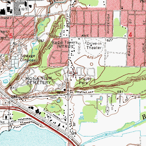 Topographic Map of Oaks Mobile Home Park, MI