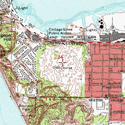 Topographic Map of Muskegon Country Club, MI