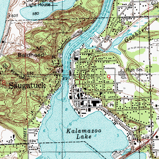 Topographic Map of Saugatuck Post Office, MI