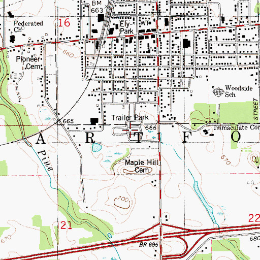 Topographic Map of Maple Hill Village Mobile Home Park, MI