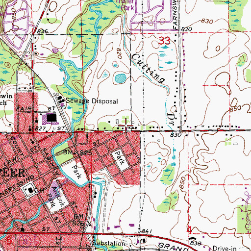 Topographic Map of Lapeer Church of God, MI