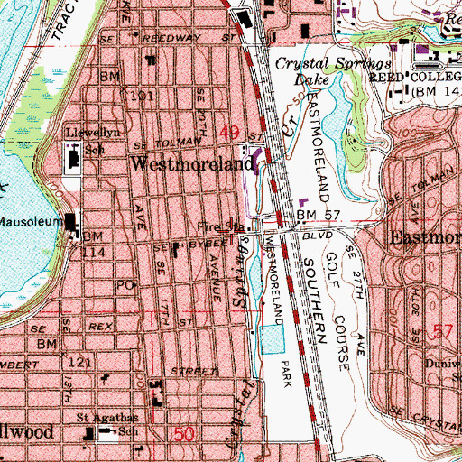 Topographic Map of Portland Fire and Rescue Station 20 Sellwood - Moreland, OR