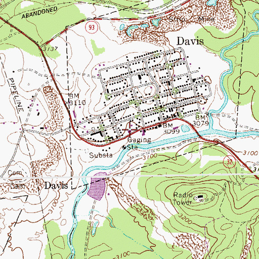 Topographic Map of Davis Volunteer Fire Department, WV