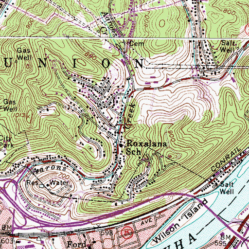 Topographic Map of Dunbar Fire Department Station, WV