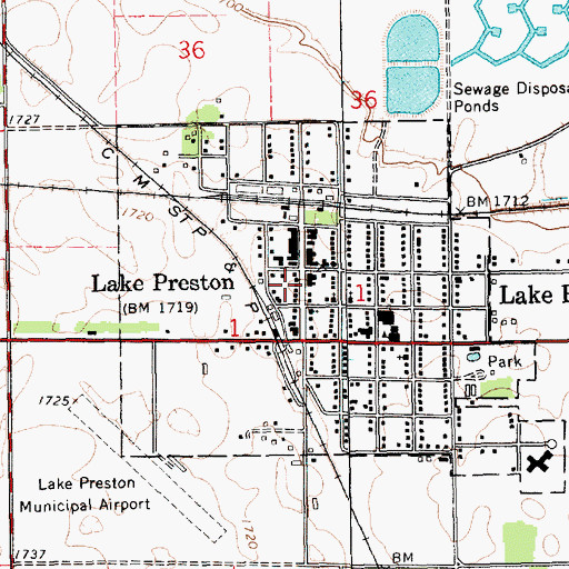 Topographic Map of Lake Preston Volunteer Fire Department, SD
