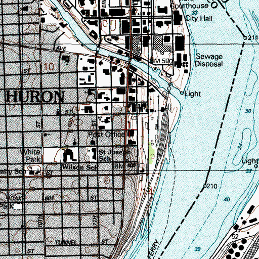 Topographic Map of Port Huron Post Office, MI