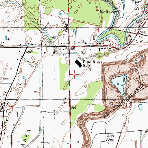 Topographic Map of Crossroads Community Church, MI