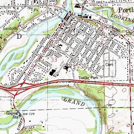 Topographic Map of Oakwood Elementary School, MI