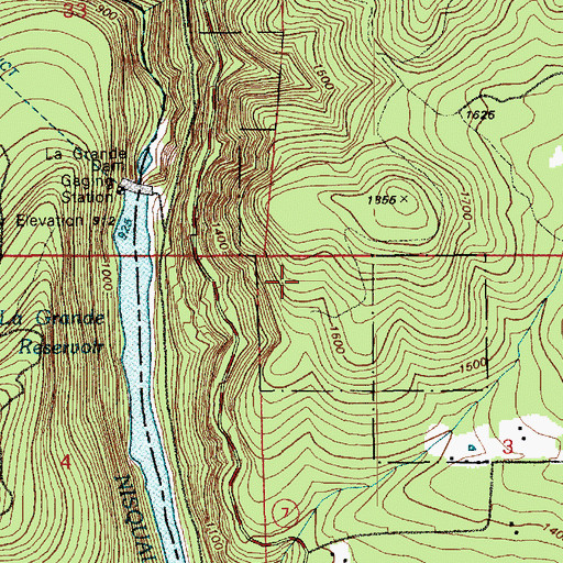 Topographic Map of La Grande Census Designated Place, WA