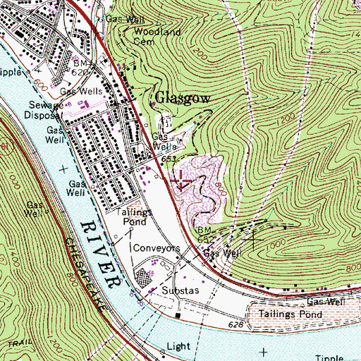 Topographic Map of Kanawha Valley Memorial Gardens, WV