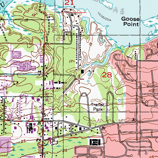 Topographic Map of Edgewater Bay Golf Course, MS