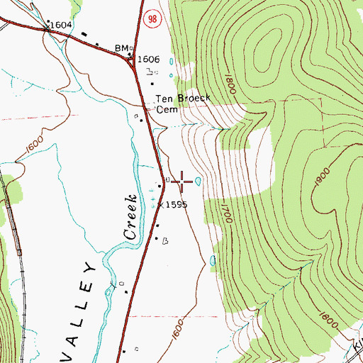 Topographic Map of Woodhill Estates Mobile Home Park, NY