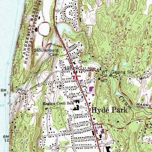 Topographic Map of Hyde Park Town Hall, NY