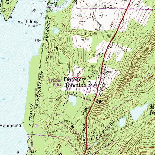 Topographic Map of Oak Meadows Mobile Home Park, NY