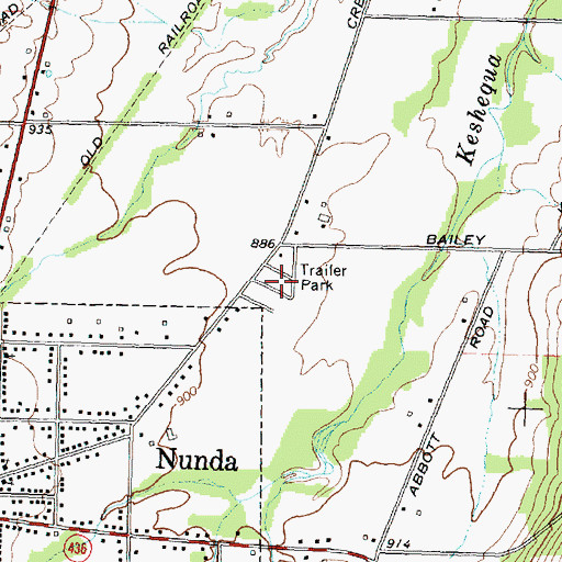 Topographic Map of Country Road Mobile Home Community, NY