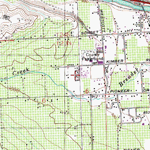 Topographic Map of Dawn Lee Mobile Home Court, WA