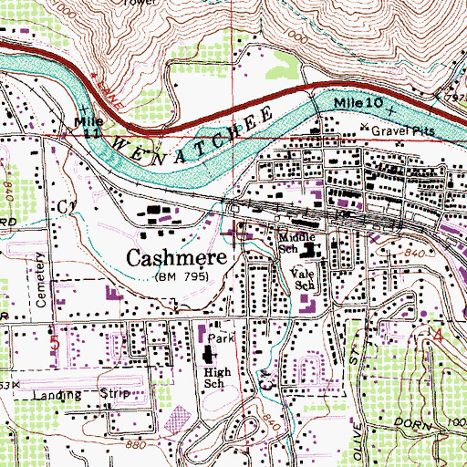 Topographic Map of Town's Mobile Home Park, WA