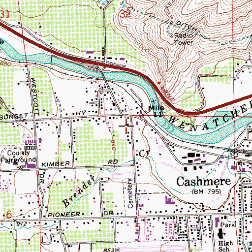 Topographic Map of Evergreen Baptist Church, WA