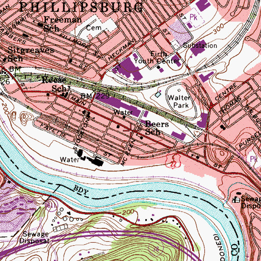 Topographic Map of Phillipsburg Fire Department Station 94 - 3 Jersey Hose Company, NJ
