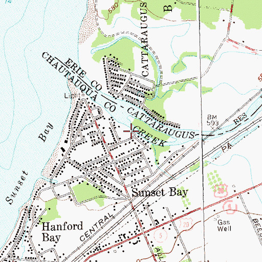 Topographic Map of Hidden Harbor Marina, NY