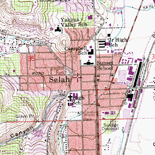 Topographic Map of Selah Fire Department, WA