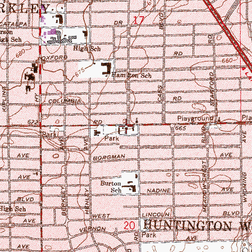 Topographic Map of Huntington Woods Police Department, MI