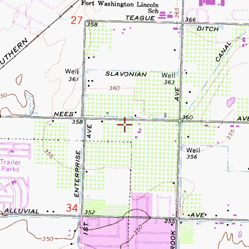 Topographic Map of Fresno City Fire Department Station 13, CA
