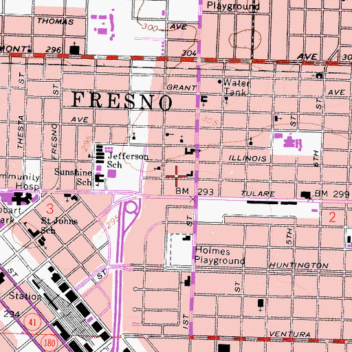 Topographic Map of Fresno City Fire Department Station 4, CA
