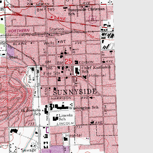 Topographic Map of Sunnyside Community Hospital, WA