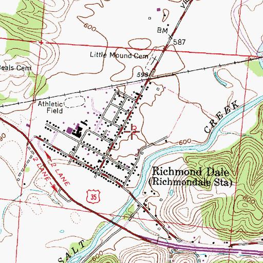 Topographic Map of Richmond Dale Census Designated Place, OH